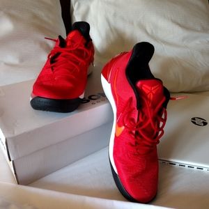 Nike Mens Kobe A.D. University Red Shoes Size 9.5 852425-608 like New .